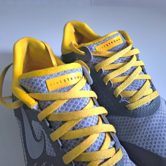 Nike LiveStrong Free 4.0 Running Training - Picture 6 of 6